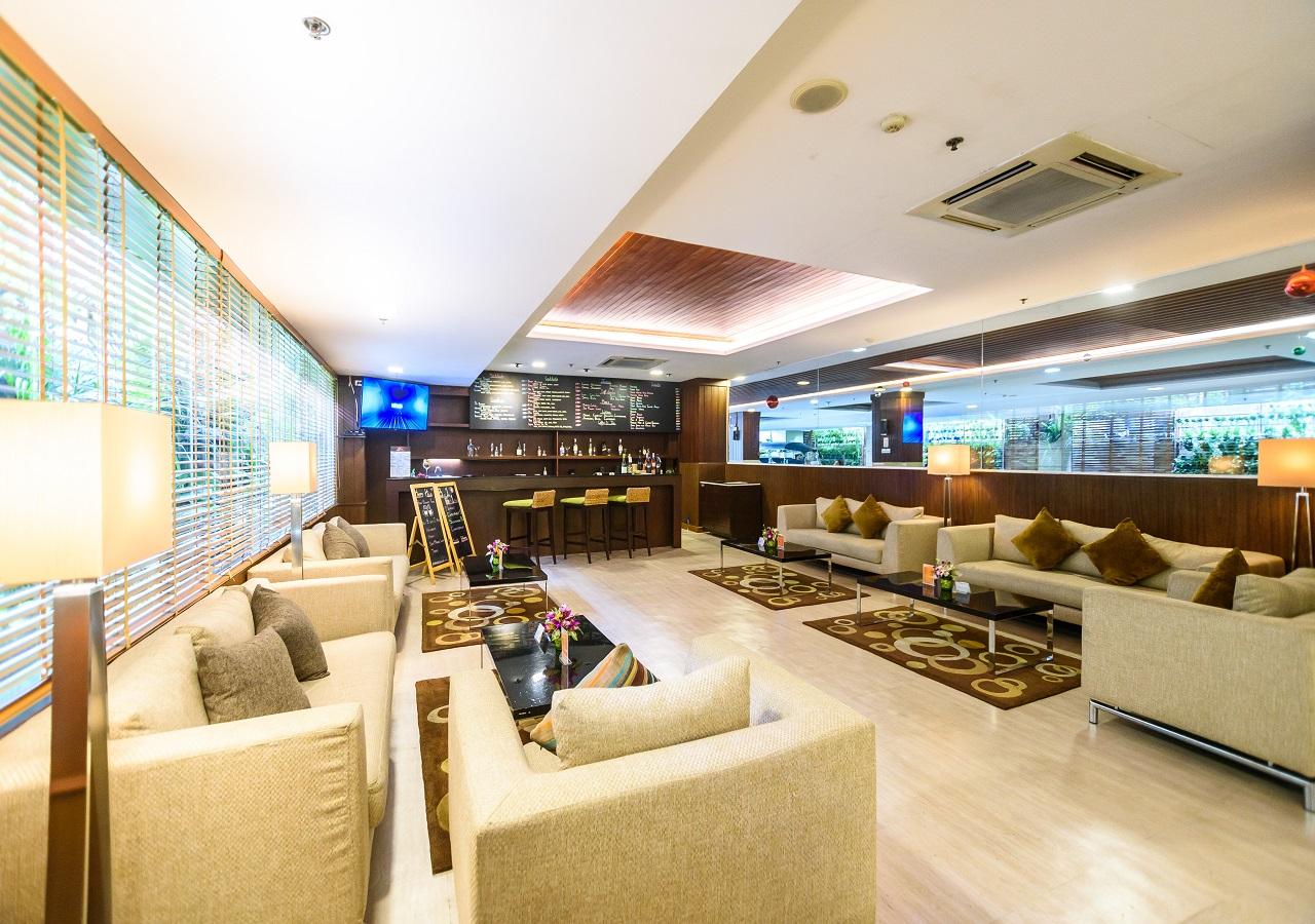 Lohas Residences Sukhumvit 2 Банкок Екстериор снимка