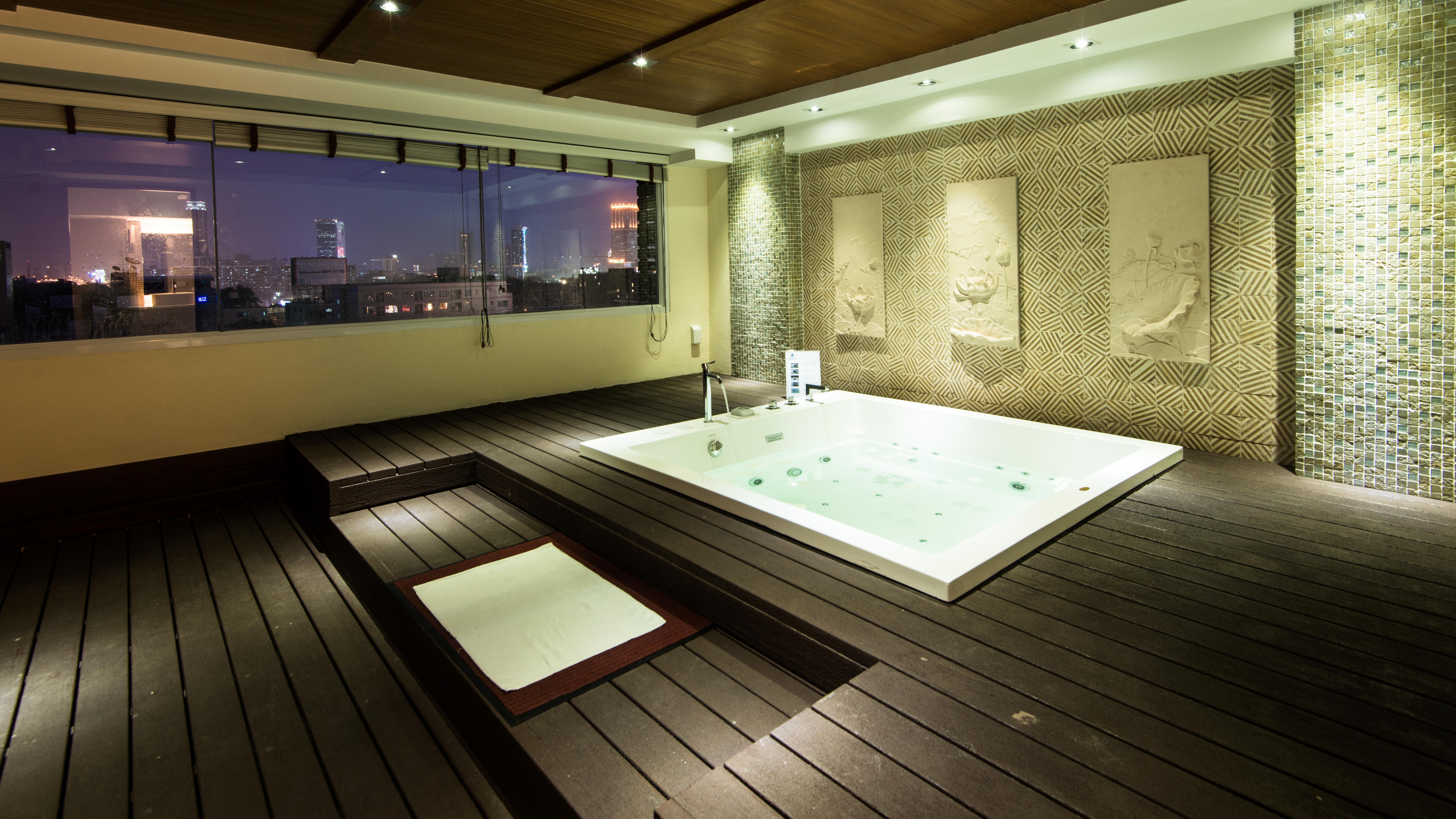 Lohas Residences Sukhumvit 2 Банкок Екстериор снимка
