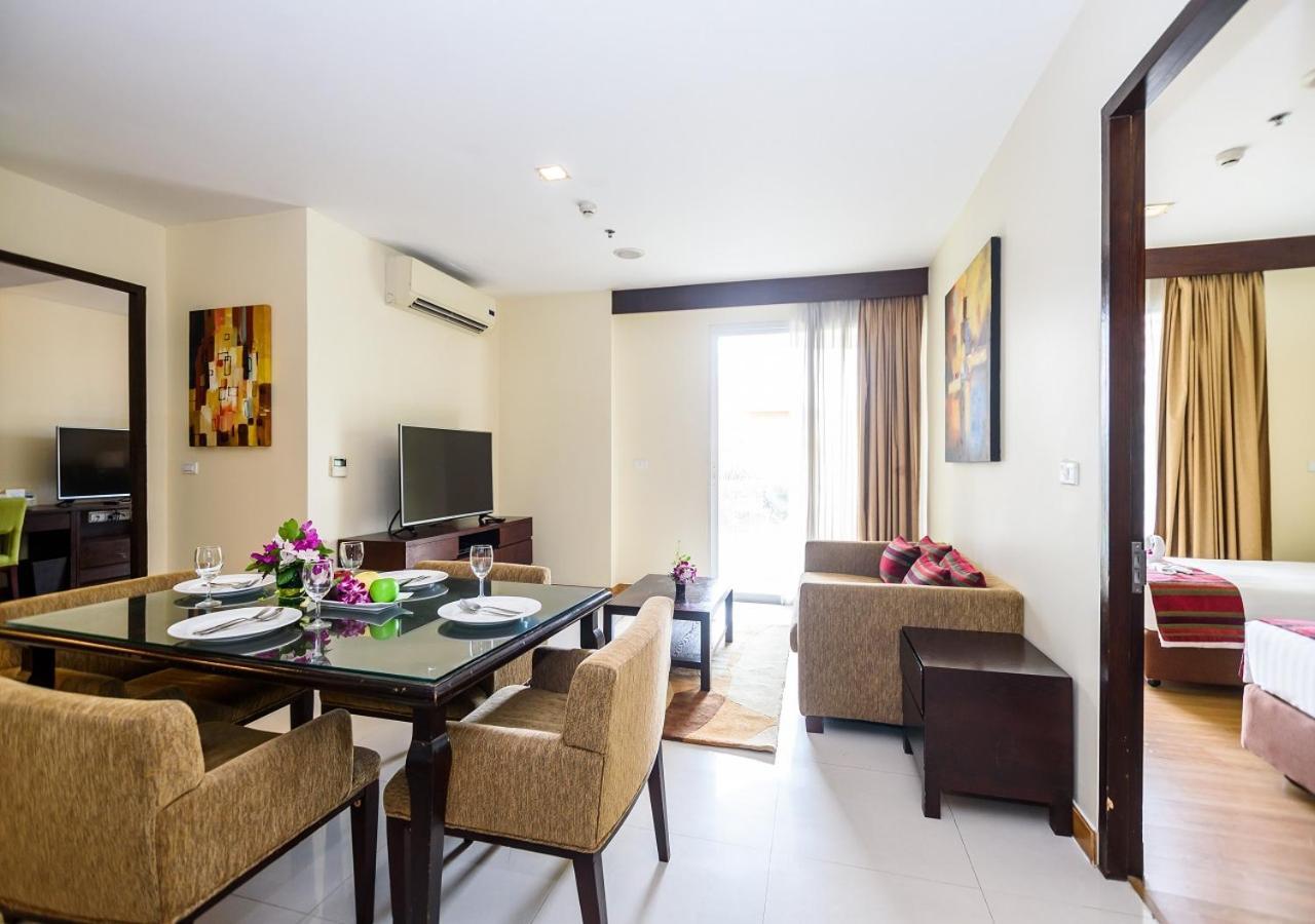 Lohas Residences Sukhumvit 2 Банкок Екстериор снимка