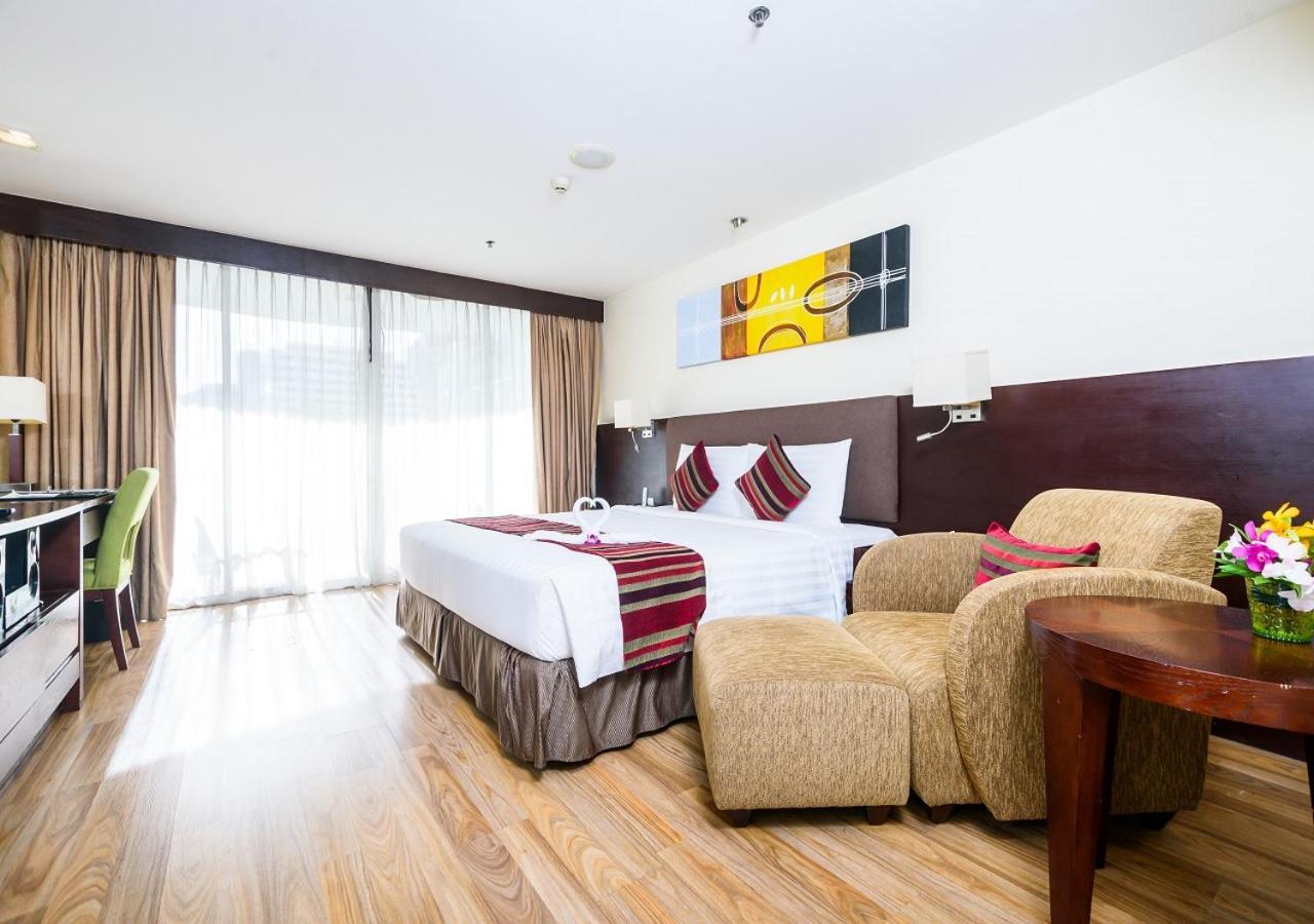 Lohas Residences Sukhumvit 2 Банкок Екстериор снимка