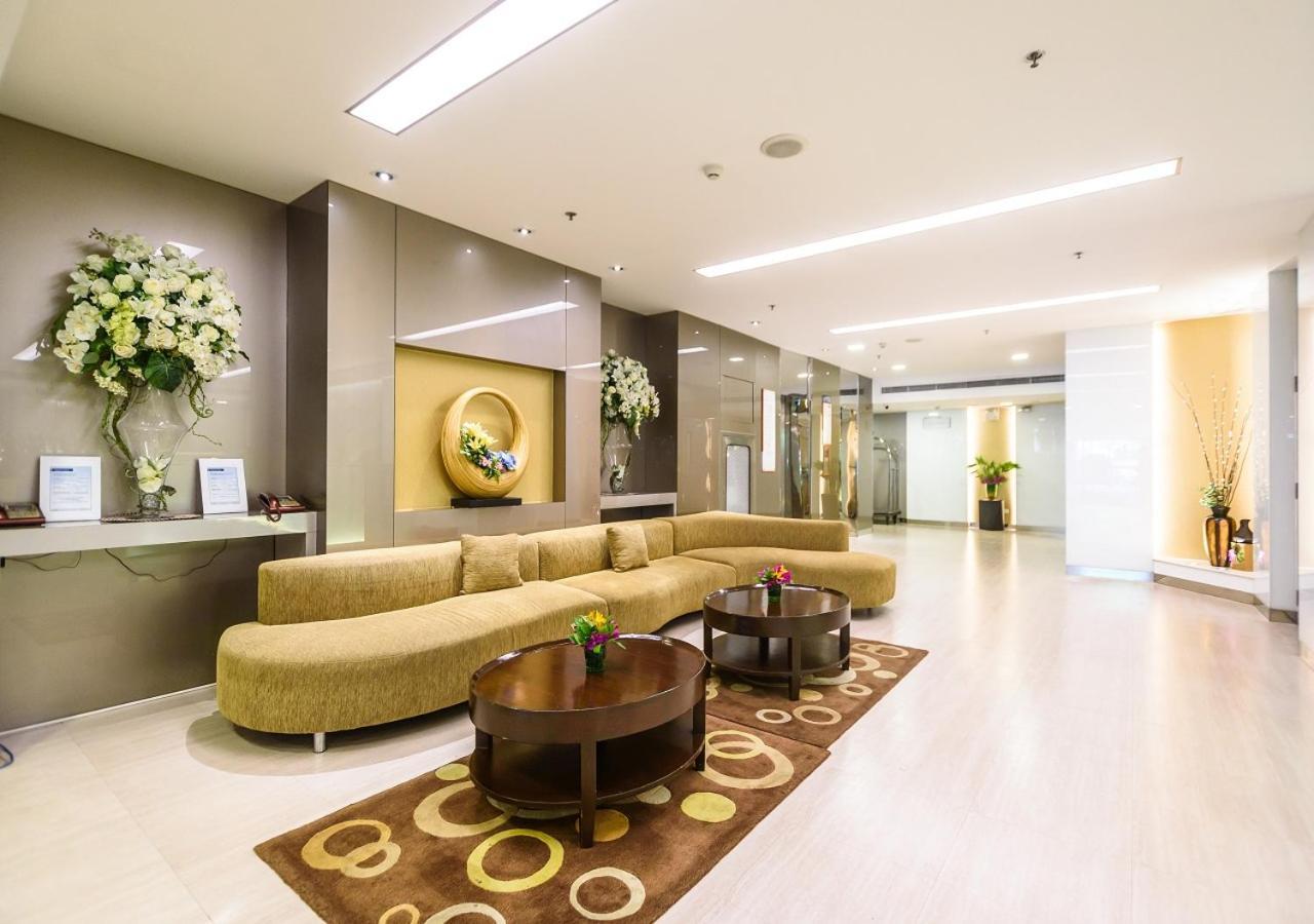 Lohas Residences Sukhumvit 2 Банкок Екстериор снимка